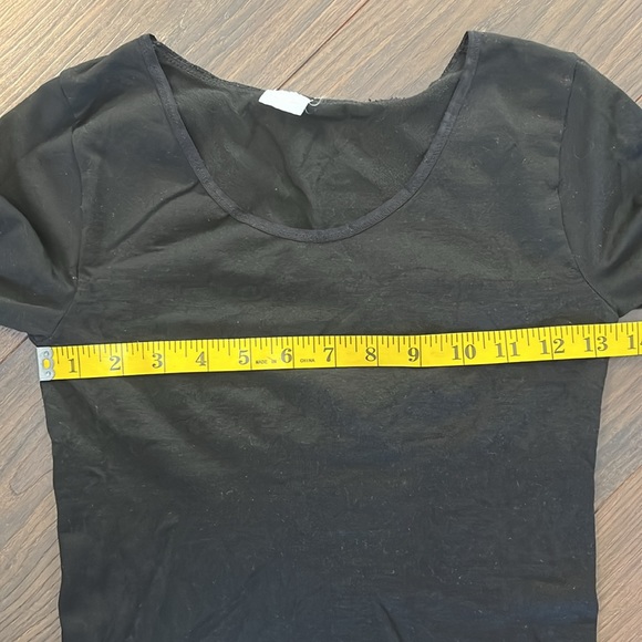 black long sleeve tee - Picture 7 of 8